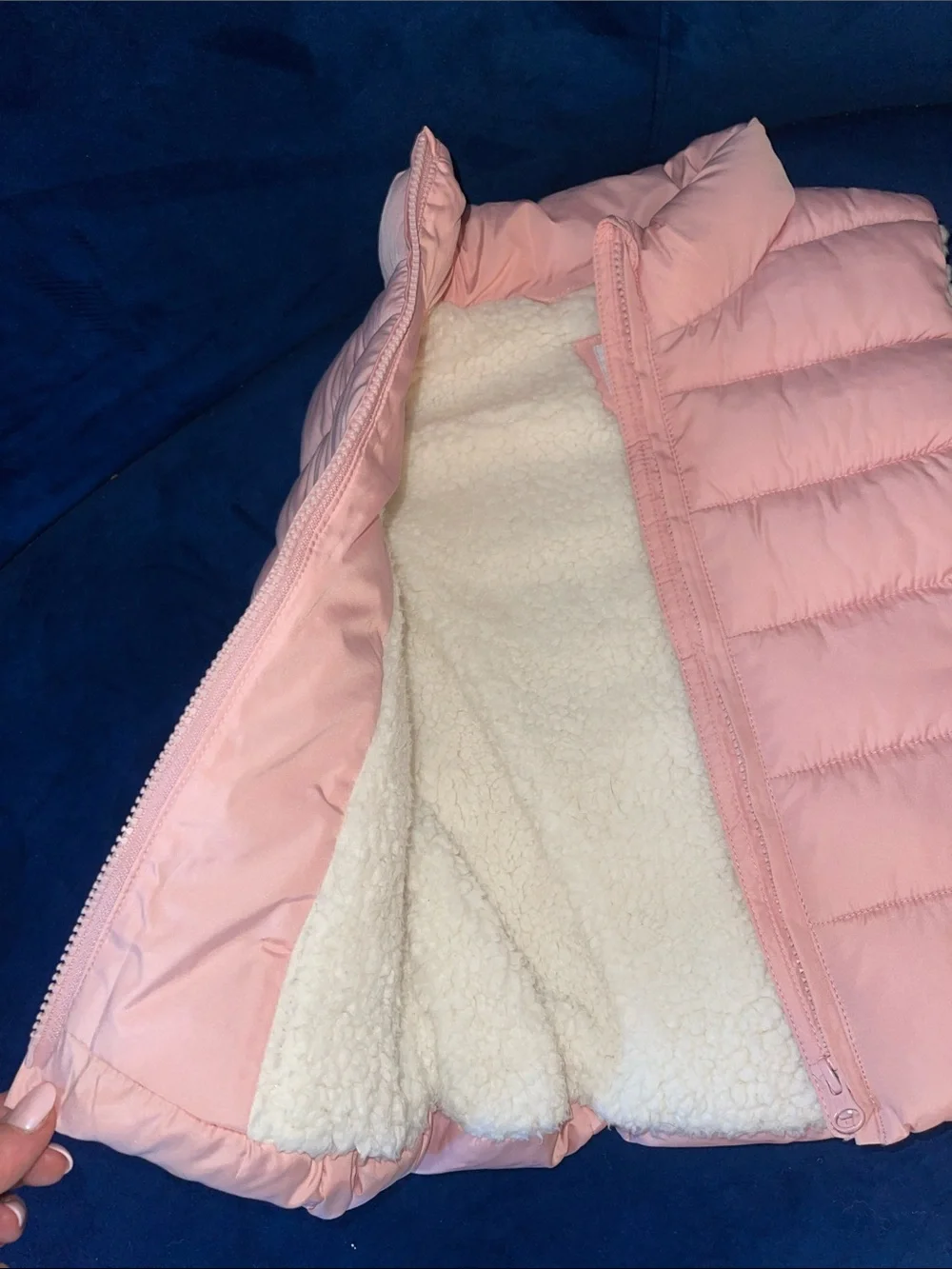 GAP sleeveless puffer